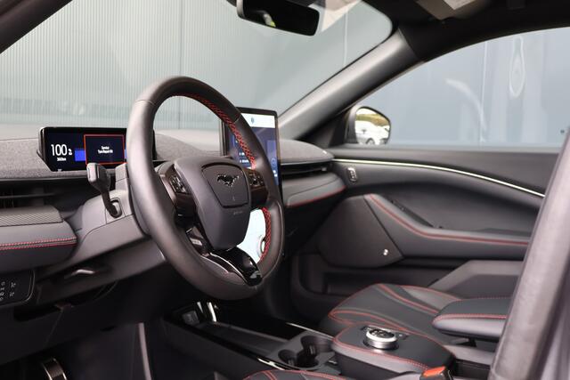 Ford MUSTANG Mach-E AWD 75 kWh 95% soh! | Full options! | Pano | Stoelvw | 360 camera | elec. achterklep