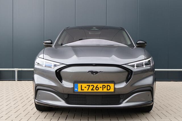 Ford MUSTANG Mach-E AWD 75 kWh 95% soh! | Full options! | Pano | Stoelvw | 360 camera | elec. achterklep