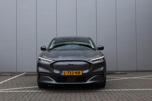 Ford MUSTANG Mach-E RWD 75 kWh | Leder | Camera 360 graden