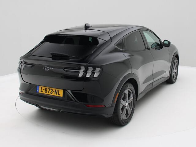 Ford MUSTANG Mach-E RWD 75 kWh Techn. Pack / SOH 97% / Leder / 360 Camera / Origineel NL