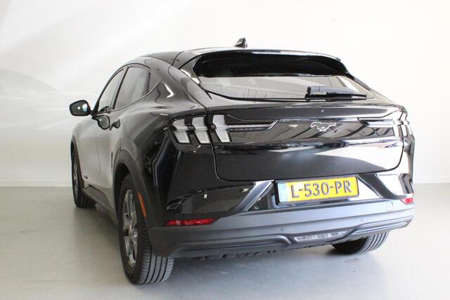 Ford MUSTANG Mach-E Extended RWD 98 kWh | STOEL+STUUR/VERW | ACC | 18'LMV | CARPLAY | DAB | CAMERA | NAVI | PDC-V/A |