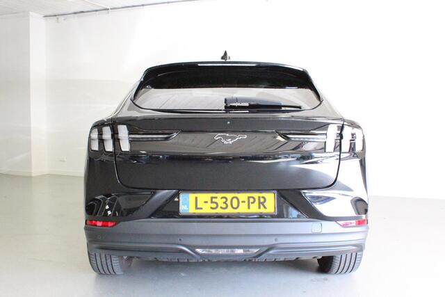 Ford MUSTANG Mach-E Extended RWD 98 kWh | STOEL+STUUR/VERW | ACC | 18'LMV | CARPLAY | DAB | CAMERA | NAVI | PDC-V/A |