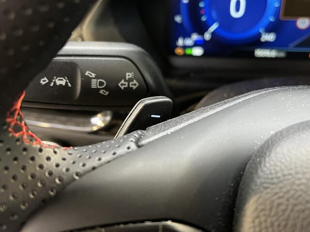 Ford PUMA EcoBoost Hybrid 125 pk ST-Line | Trekhaak | Winter Pack | Camera | LED | nw geleverd |