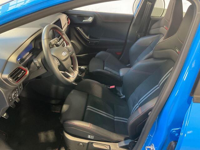 Ford PUMA 1.5 EcoBoost ST-X | Peformance Pack | Winter Pack | Bang&Olufsen | Camera | Elektrisch achterklep | AGR stoelen