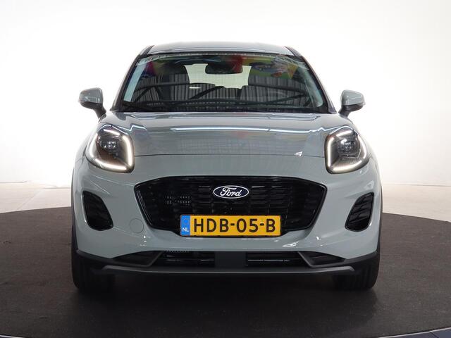 Ford PUMA 1.0 EcoBoost Hybrid Titanium