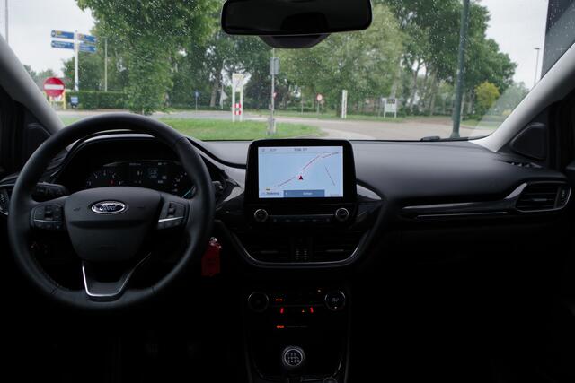 Ford PUMA 1.0 EcoBoost Hybrid 125 PK Titanium X, Winterpakket, Climate Control, Navigatie