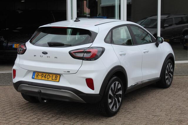 Ford PUMA 1.0 EcoBoost Hybrid Titanium