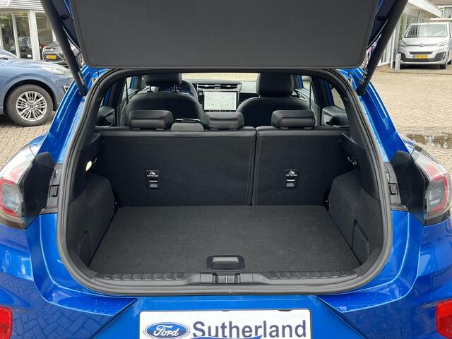 Ford PUMA 1.0 EcoBoost Hybrid ST-Line X 155pk Automaat | Panoramadak | Afneembare trekhaak | Winter Pack | Adaptive cruise control | 360 graden camera | Bang&Olufsen | Elektrsiche achterklep | Matrix LED