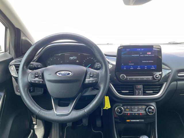 Ford PUMA EcoBoost Hybrid Titanium | Winterpack | 1e eigenaar | 100% Dealeronderhouden