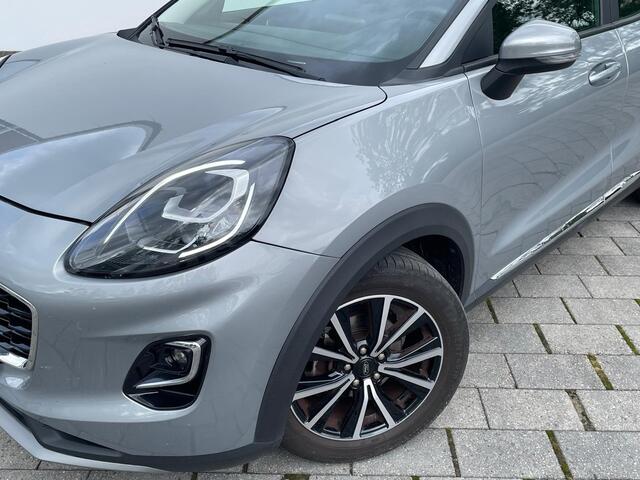 Ford PUMA EcoBoost Hybrid Titanium | Winterpack | Navigatie | Trekhaak | 100% dealer onderhouden