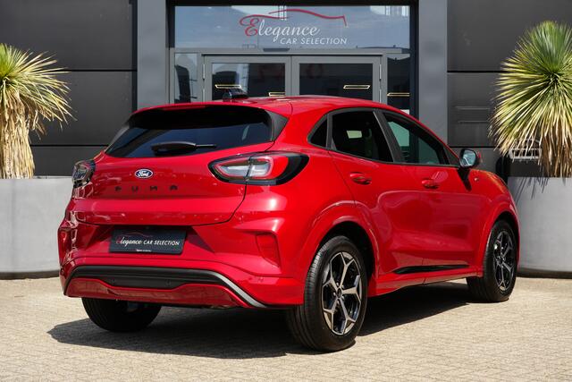 Ford PUMA 1.0 EcoBoost Hybrid ST-Line 125pk Navigatie/Stoelverwarming/Camera
