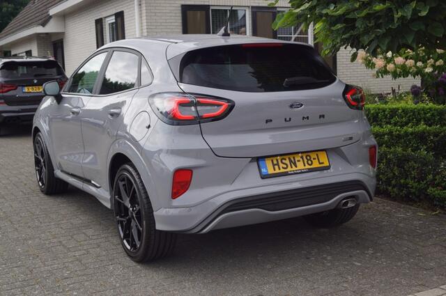 Ford PUMA 1.0 Ecoboost Hybrid (125pk) ST-line LED/Navi/19Inch/Cruise/Virtual