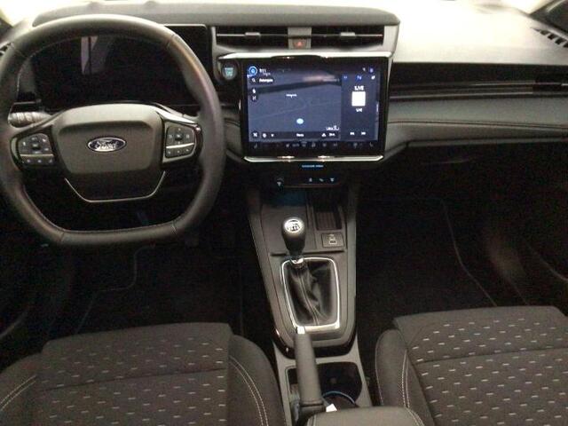 Ford PUMA 1.0 125 pk EcoBoost Hybrid Titanium Nieuw Model Fab. Gar. t/m 2029 Winter Pack, Driver Assistance Pack, Trekhaak afneembaar