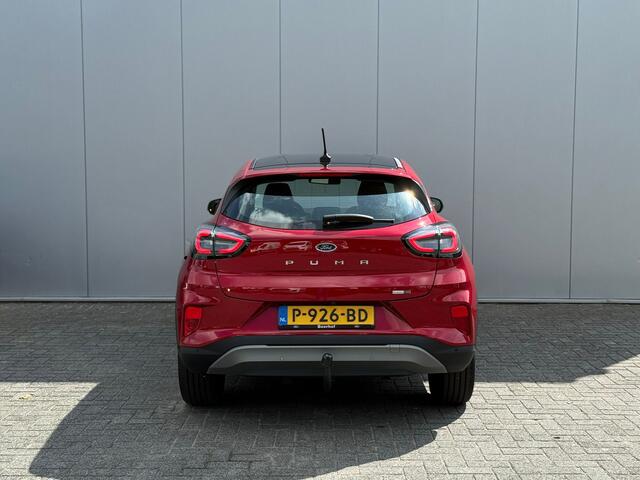 Ford PUMA 125 pk EcoBoost Hybrid Titanium | Winter pack | Comfort pack | Camera | BLIS | PDC |