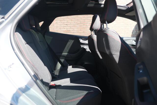 Ford PUMA 1.0 EcoBoost Hybrid 125pk Aut. ST-Line | Nieuw Model ! | Navi | Climate | Adaptive Cruise | Camera | Panoramadak | Elektrische Achterklep | Trekhaak | Winter Pakket