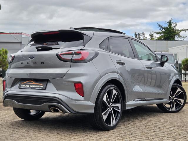 Ford PUMA 1.0 EcoBoost ST-Line X PANORAMADAK|NAVIGATIE|CAMERA|CRUISE CONTROL|HALF/LEDER|ECC/AIRCO|PDC VOOR&ACHTER|STOELVERWARMING&STUUR|19 INCH|DEALERE ONDERHOUDEN Maandag tot Vrijdag geopend van 09.00 tot 20.00 uur en Zaterdag van 09.00 tot 18.00 uur