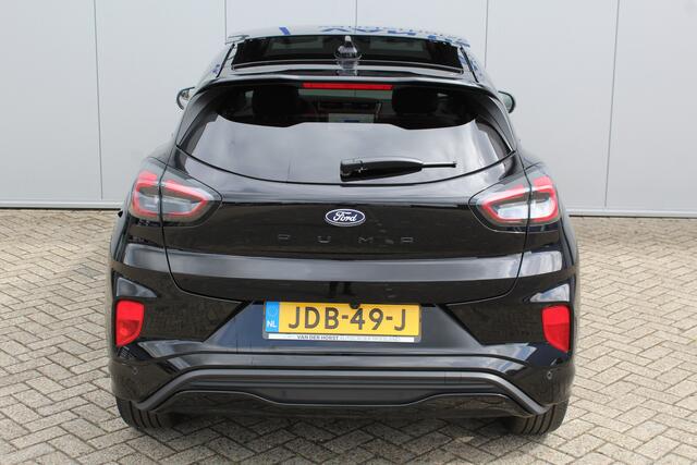 Ford PUMA 1.0-155pk EcoBoost Mild-Hybrid ST-Line X AUTOMAAT. Nieuw model ! Ruim ¤. 7.000,- beneden de nieuwprijs ! Elektr. panodak, Navigatie, Telefoonvoorb., 360gr. camera, Led verl., Stoel-, stuur- en voorraamverw., B&O soundsyst., Apple Carplay/Android Auto, Af