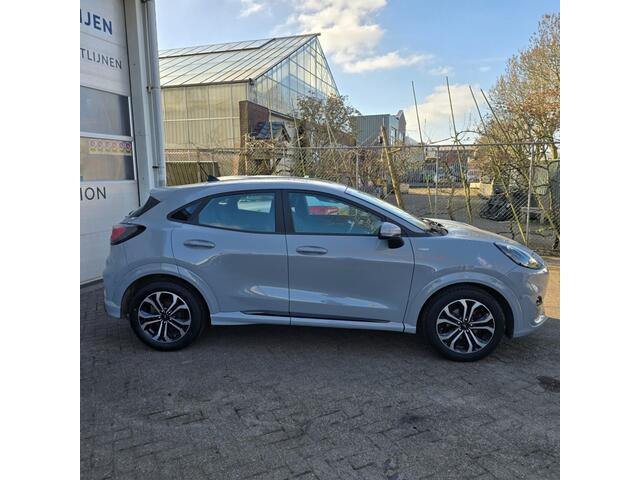 Ford PUMA 1.0 Ecoboost St-line. Automaat