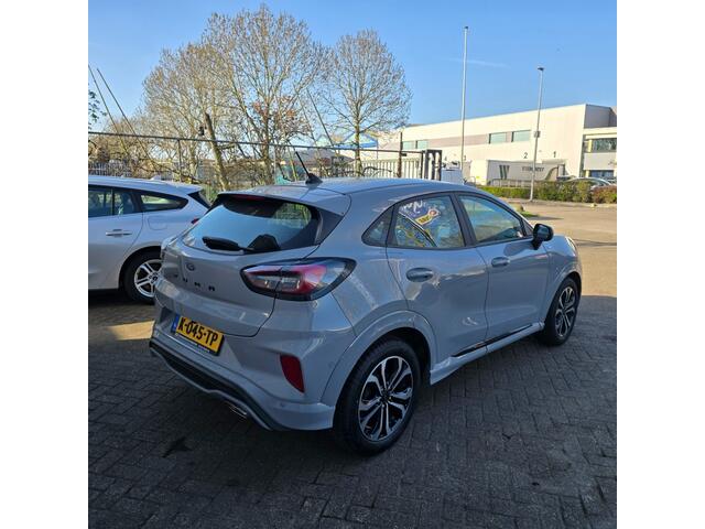Ford PUMA 1.0 Ecoboost St-line. Automaat
