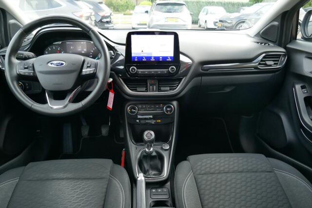 Ford PUMA 1.0 EB HYB. TITANIUM DRAADLOOS OPLADEN/CRUISE/CLIMA