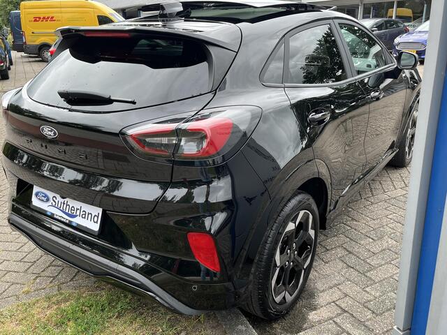 Ford PUMA 1.0 EcoBoost Hybrid ST-Line X 155pk Automaat | Panoramadak | Afneembare trekhaak | Winter Pack | Adaptive cruise control | 360 graden camera | Bang&Olufsen | Elektrsiche achterklep | Matrix LED