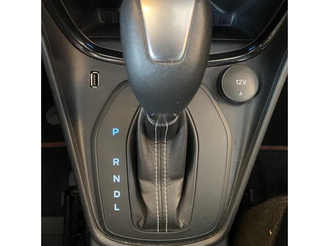 Ford PUMA 1.0 EcoBoost Hybrid ST-Line 155pk Automaat/Virtual cockpit/App-connect/Navigatie/Dodehoek detectie/Achteruitrijcamera/Climate control/Adaptive cruise control/Lane assist/Parkeersensoren rondom/Stoelverwarming/Stuurverwarming/Voorruitverwarming/B&O Audio/D