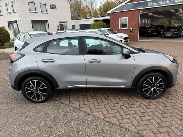 Ford PUMA 1.0 EcoBoost Hybrid Titanium Navi, Carplay, Trekhaak, 17''Lmv