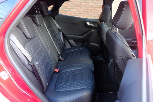 Ford PUMA 1.0 EcoBoost Hybrid 155pk ST-Line X Vignale | Navi | App Connect | Climate | Adaptive Cruise | Panoramakdak | Keyless | B&O Audio | Camera | Winter Pakket