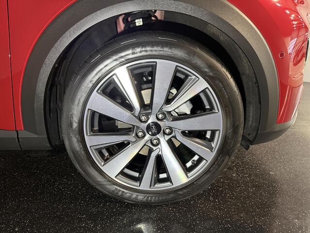 Ford PUMA 1.0 EcoBoost Hybrid Titanium X First Edition | massagestoelen | Trekhaak | Panoramadak | Elektrische achterklep