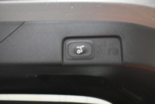 Ford PUMA 1.0 EcoBoost Hybrid ST-Line X Trekhaak Camera ELaKlep All Season Banden Stoel verw