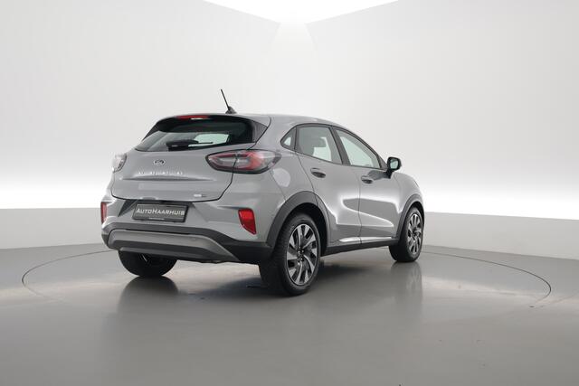 Ford PUMA 1.0 EcoBoost Hybrid Titanium | Winter Pack | Cruise | Nav | Camera | Afn. Trekhaak | DAB | PDC | ACC | All Seasons | V