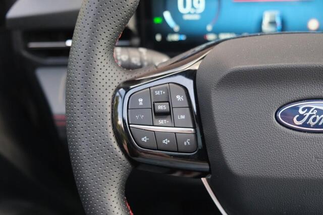 Ford PUMA 1.0 EcoBoost Hybrid 155pk Aut. ST-Line X | Nieuw Model ! | Adaptive Cruise | 360° Camera | Panoramadak | Elektrische Achterklep | Trekhaak | Winter Pakket