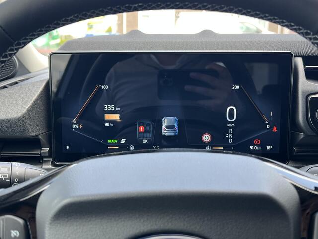 Ford PUMA Gen-E SUV Gen-E FWD (43,6 kWh) Solar Silver | Comfort Pack | Winter Pack |