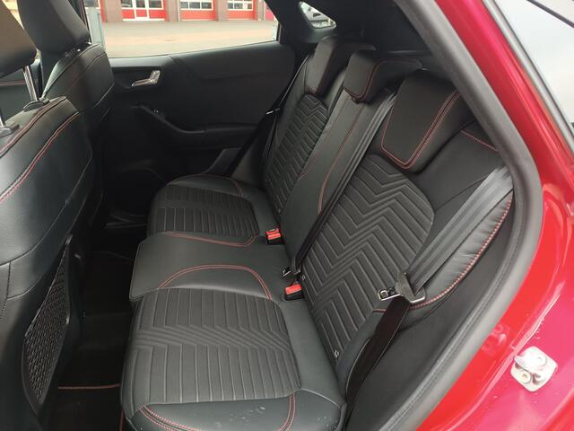 Ford PUMA 1.0 EcoBoost Hybrid ST-Line X, B&O, Carplay