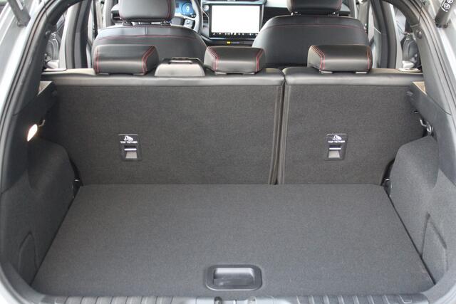 Ford PUMA 1.0-125pk EcoBoost Mild Hybrid ST-Line X AUTOMAAT ! Nieuw model ! Fabrieksgarantie t/m 16-09-2028. Mooie, erg luxe hoogzitter ! Slechts 11.300km ! Autm. airco, camera rondom, navigatie, telefoonvoorb., B&O soundsyst., metallic lak, LM wielen, LED verlicht