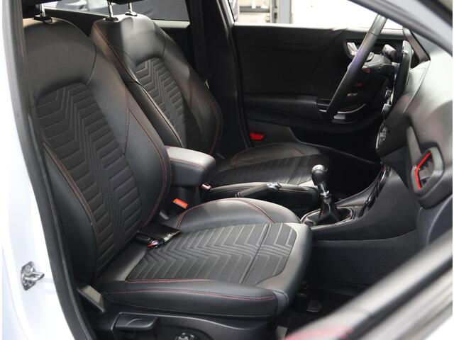 Ford PUMA 125PK Hybrid ST-Line X | AppleCarplay/AndroidAuto | Armsteun | B&O | Winterpack | Camera | Climate Control | Adaptieve Cruise Control | Dodehoekdetectie | LEER/Stof | Navigatie | Isofix | LED lampen | Privacy Glass | Parkeersensoren |