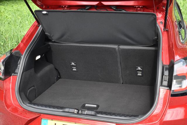 Ford PUMA 125PK ECOBOOST HYBRID TITANIUM CARPLAY/LMV/MASSAGE