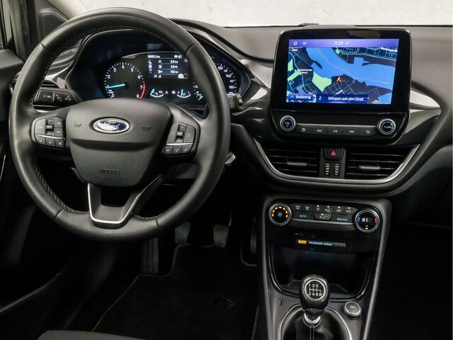 Ford PUMA 1.0 EcoBoost Titanium (APPLE CARPLAY, GROOT NAVI, CLIMATE, LM VELGEN, SPORTSTOELEN, PARKEERSENSOREN, CRUISE, LED KOPLAMPEN, NIEUWSTAAT)