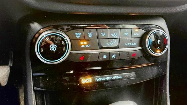 Ford PUMA 1.0 EcoBoost Hybrid ST-Line X/Winterpakket/Carplay/Camera