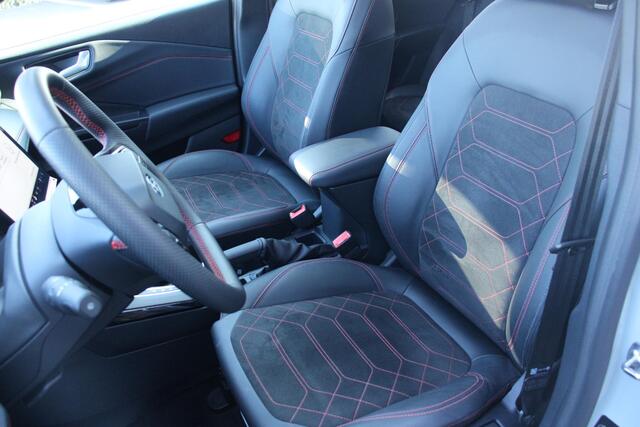 Ford PUMA 1.0 EcoBoost Hybrid ST-Line X WINTERPAKKET, 125PK, PANO, TREKHAAK