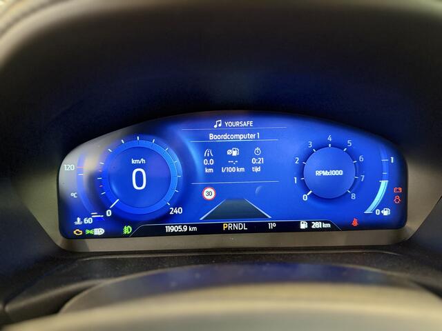 Ford PUMA EcoBoost Hybrid 155 pk ST-Line X | Automaat Trekhaak | Pano | Winter Pack | Camera | El. a. klep | Adapt. cruise | LED | garantie tm 06-2028