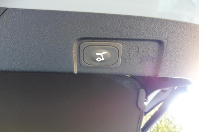 Ford PUMA Nwe nw model Hybrid ST-Line Comfort en Winter Pack 10.000,- korting