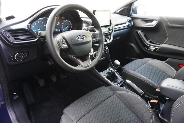 Ford PUMA 1.0 EcoB.125PK Hybrid Titanium/Trekhaak/17Inch LMV /1e Eigenaar/NL-Auto.