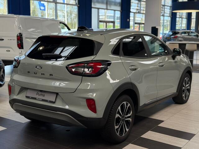 Ford PUMA EcoBoost Hybrid 155pk Titanium | Winterpack | Adapt. Cruise | Dodehoek detectie | 360 Camera | All-season banden | Fabr. Gar. t/m 05-2029 |