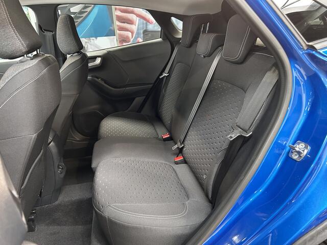 Ford PUMA EcoBoost Hybrid 125 pk Titanium | Pano | Elek achterklep | Winterpack | Adapt. Cruise | Dodehoek detectie | 360 Camera | Fabr. Gar. t/m 02-2029