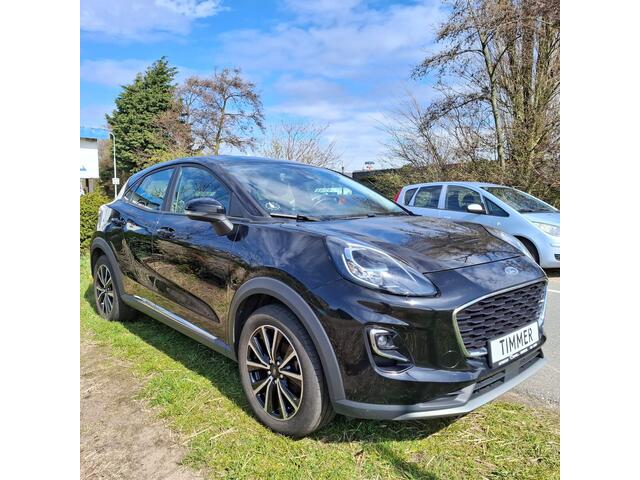 Ford PUMA 1.0 EcoBoost Hybrid Titanium