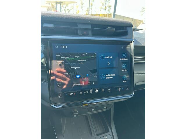 Ford PUMA 1.0 EcoBoost Hybrid Titanium | Trekhaak | Stoel + Stuurverwarming | Lichtmetalen Velgen |