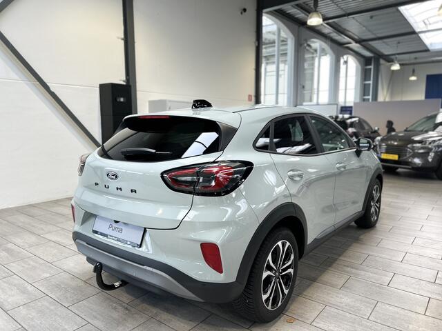 Ford PUMA EcoBoost Hybrid 125pk Titanium | Trekhaak | Pano | Winterpack | Adapt. Cruise | Dodehoek detectie | 360 Camera | Fabr. Gar. t/m 07-2029