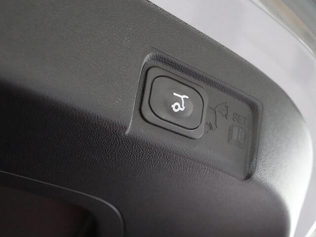 Ford PUMA 1.0 EcoBoost Hybrid ST-Line X | Winterpakket | Cruise Control Adaptief | Parkeercamera | Climate Control | Elektr. Achterklep | B&O |