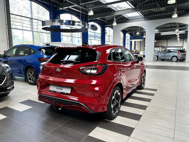 Ford PUMA EcoBoost Hybrid 125 pk ST-Line X | Trekhaak | Winter Pack | 360° Camera | B&O | LED | Adapt. cruise |